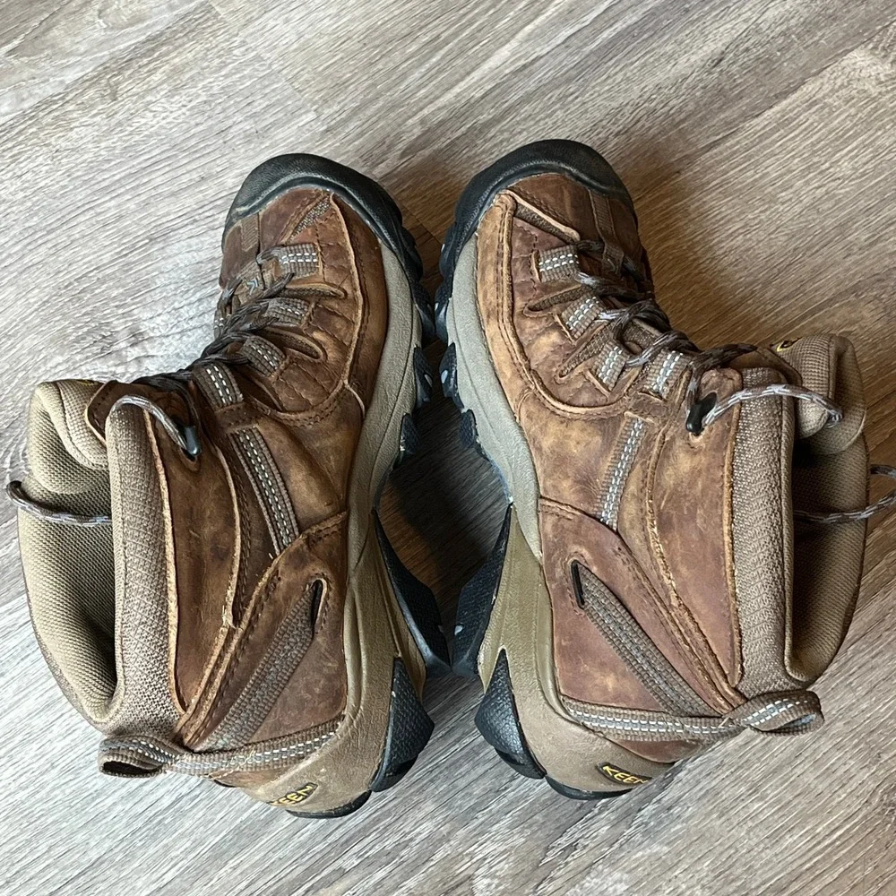Keen targhee ii